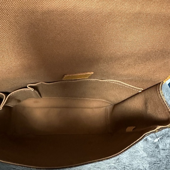 Louis Vuitton Bosphore Messenger Bag Monogram Canvas PM - Picture 5 of 10